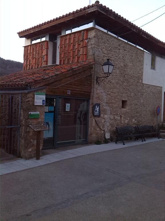 Albergue Turistico Via De La Plata 바뇨스 데 몬테마요르 외부 사진