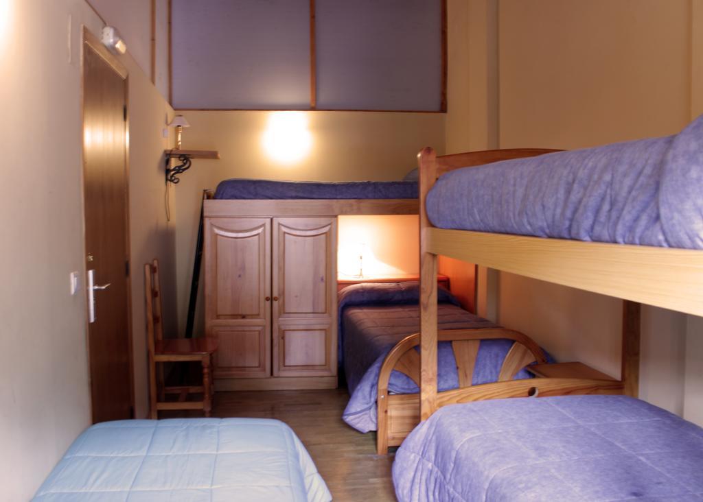 Albergue Turistico Via De La Plata 바뇨스 데 몬테마요르 객실 사진